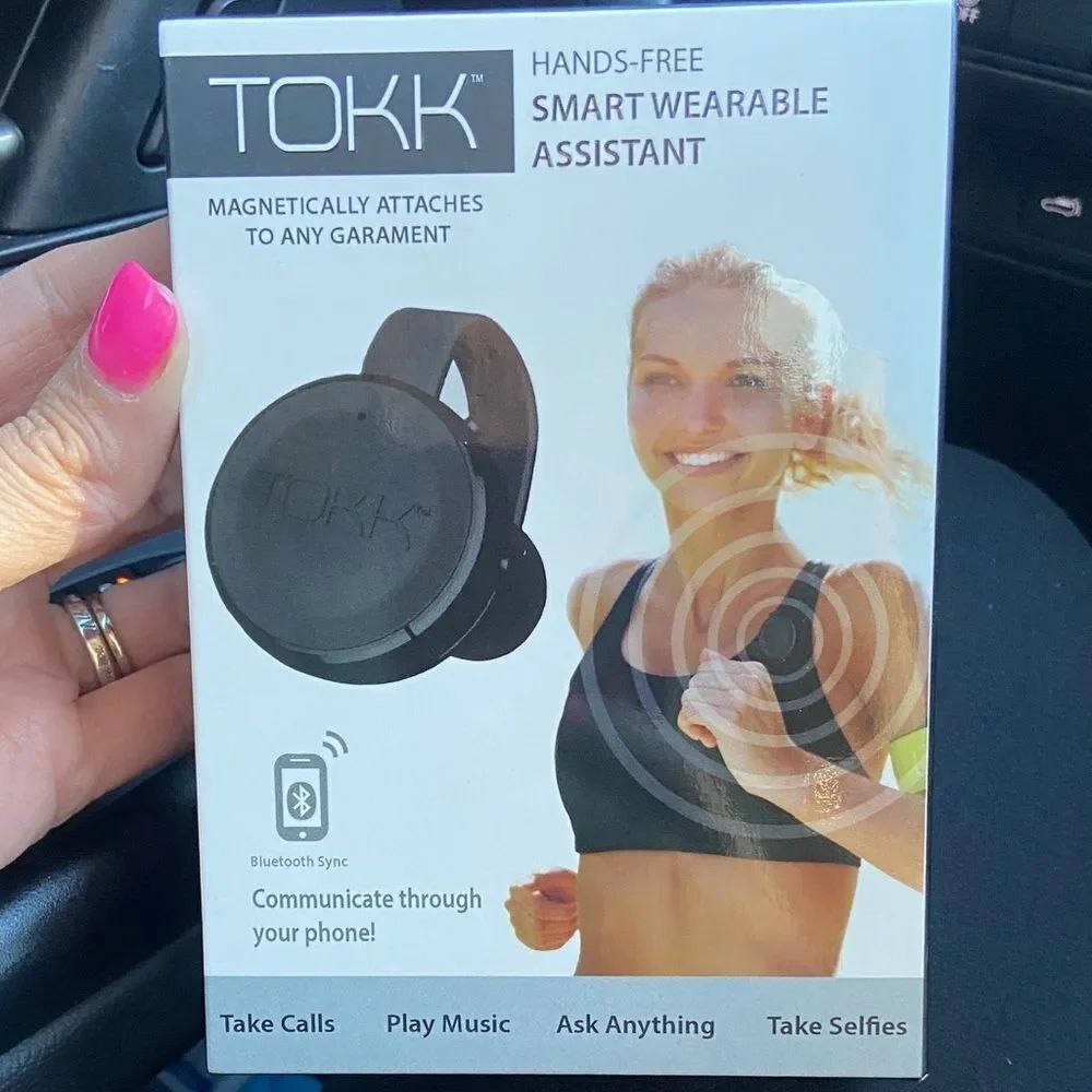TOKK Smart Wearable Assistant Hands-Free Bluetooth Speaker Phone, Black
